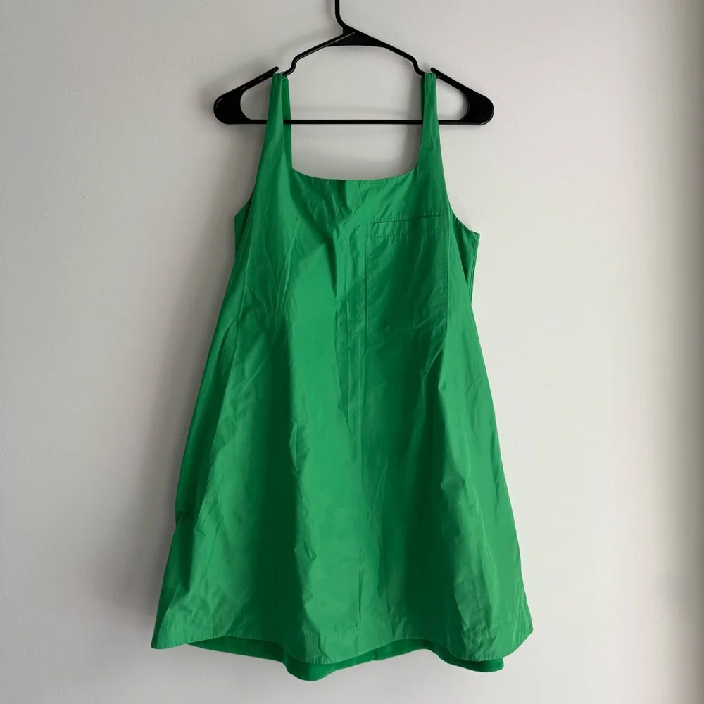 COS | CONTRAST-PANEL MINI DRESS | BRIGHT GREEN - Picture 6 of 8